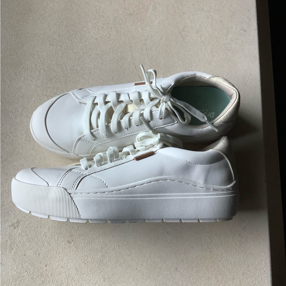 Dr. Scholl’s Women's White Platform Sneakers
